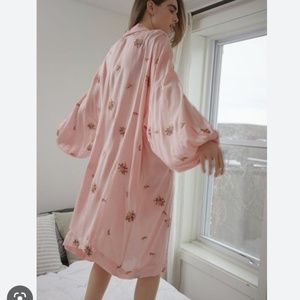 Out From Under Fiona Pink Floral Hipster Embroidered Hippie Chic Romantic Robe